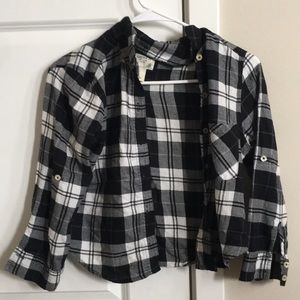forever 21 cropped black and white flannel